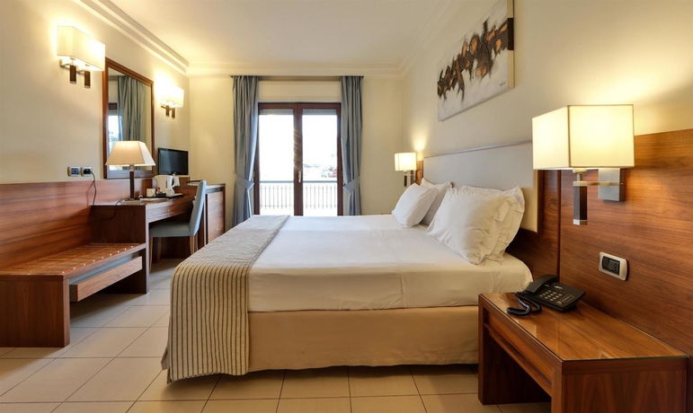 Hotel Suites Residence