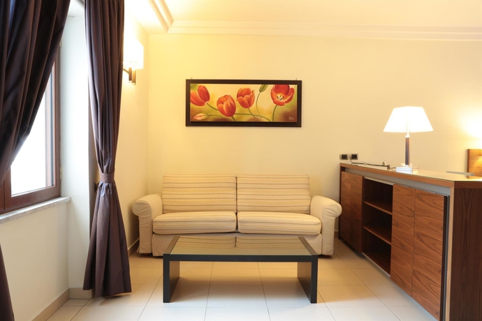 Hotel Suites Residence