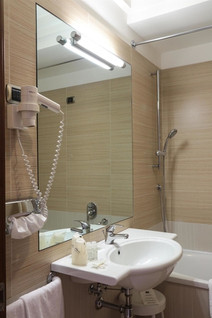 Hotel Suites Residence