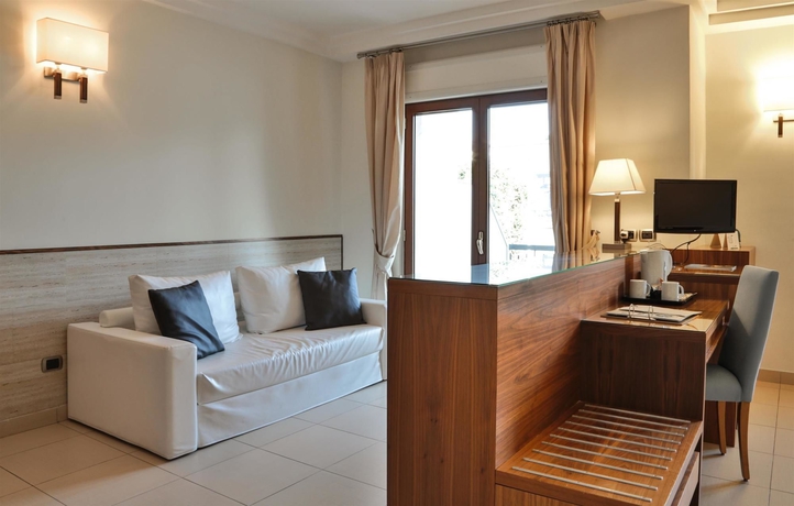 Hotel Suites Residence