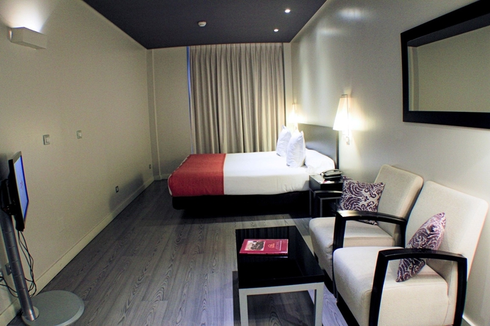 Hotel Suites Viena
