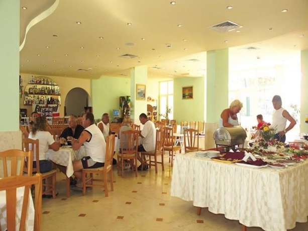 Hotel Sunny Day Club