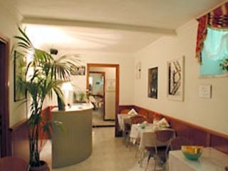 Hotel Sunshine House