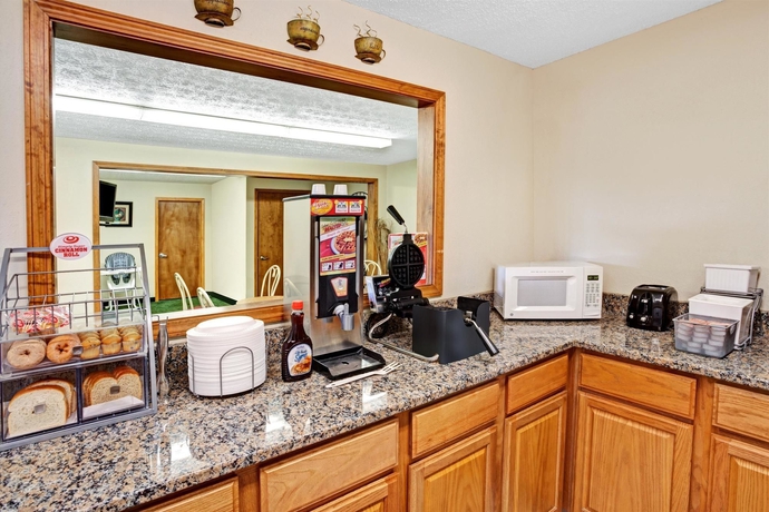 Hotel Super 8 Motel Westlake