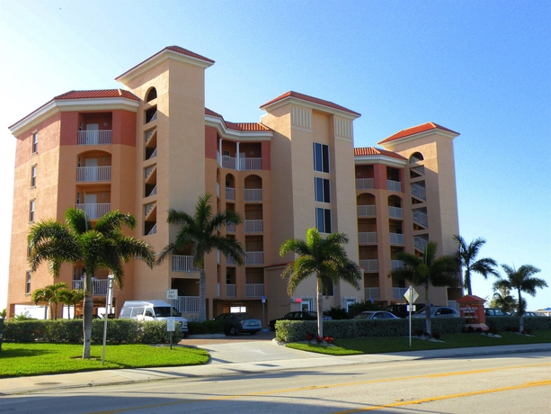 Hotel Surf Beach Resort