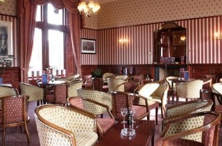 Hotel Swallow Station