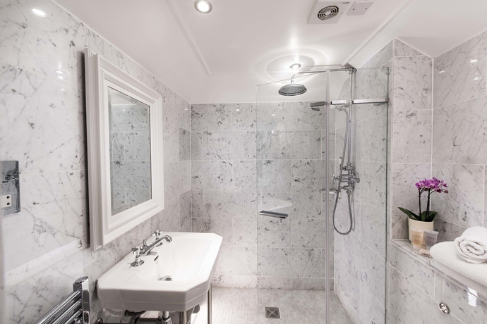 Hotel Swallow Thainstone House Hotel