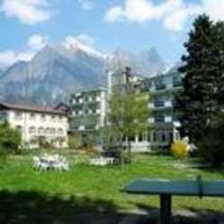 Hotel Swiss Q Garten Hotel Sandi