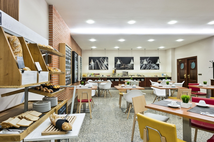 Hotel TC Santiago