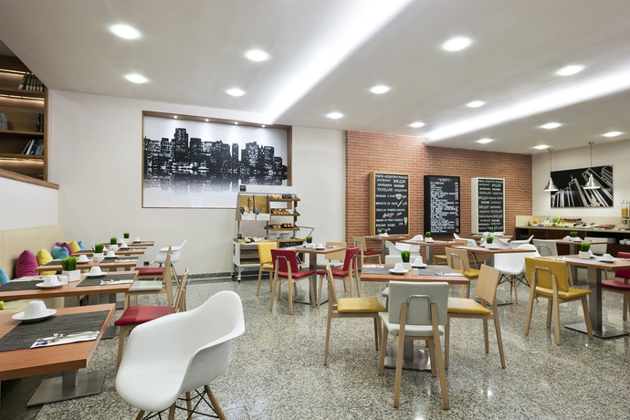 Hotel TC Santiago