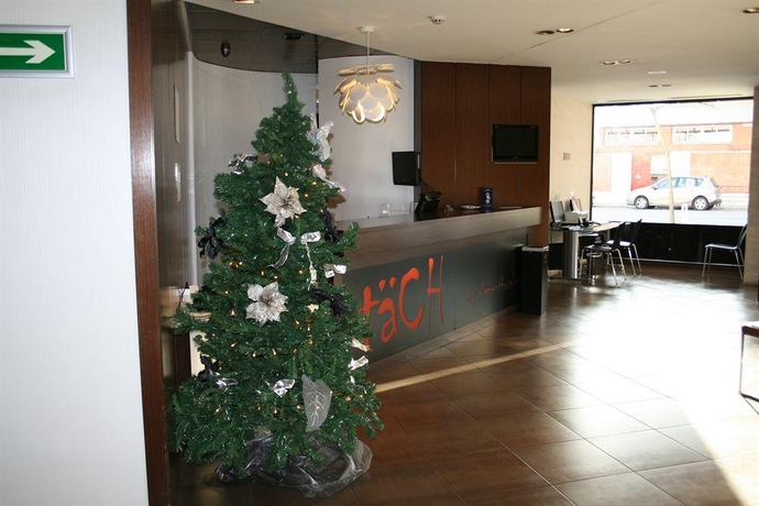 Hotel Tach