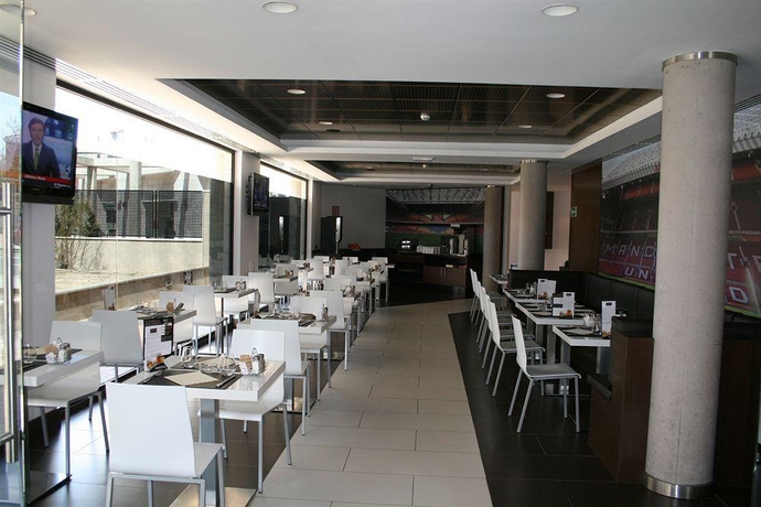 Hotel Tach
