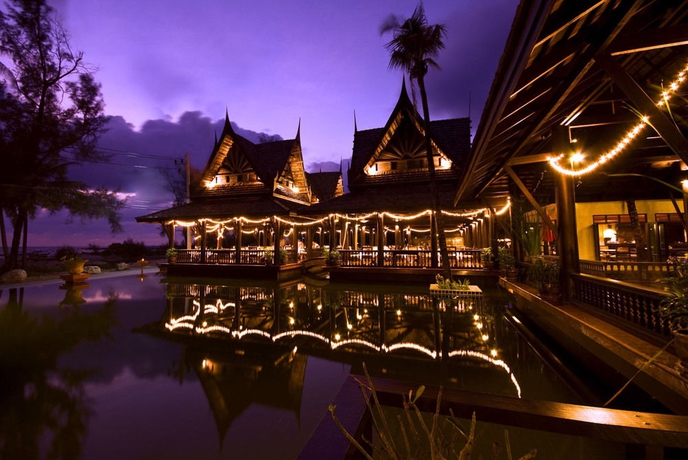 Hotel Takolaburi Cultural & Spa Resort