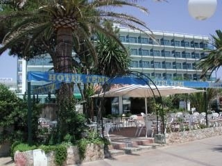 Hotel Temi
