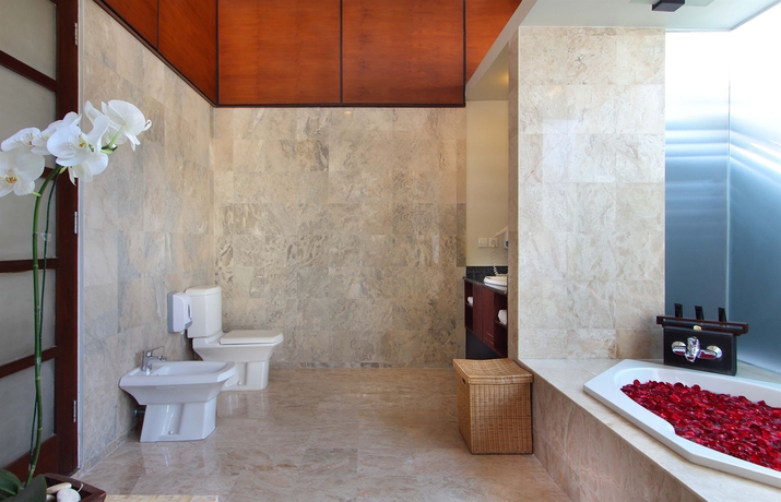 Hotel The Bali Khama