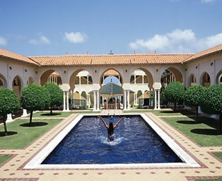 Hotel The Bodyholiday At Le Sport