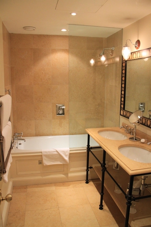 Hotel The Cranley