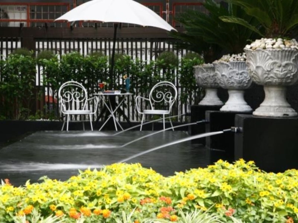 Hotel The Heritage Baan Silom