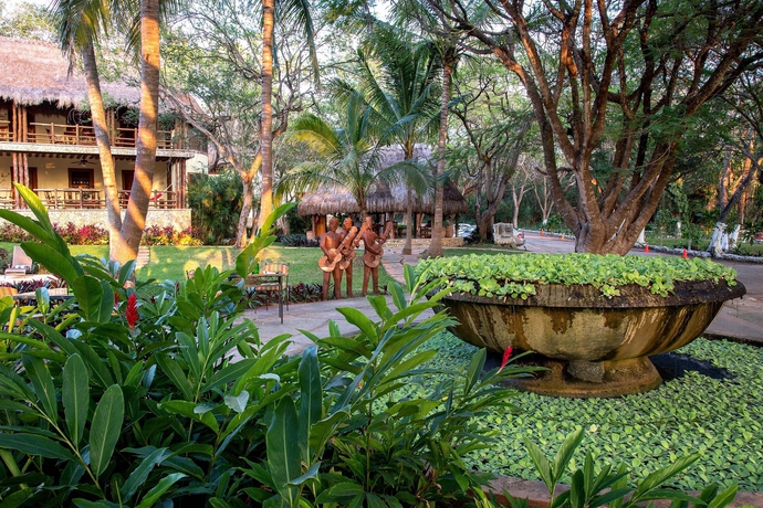 Hotel The Lodge at Uxmal