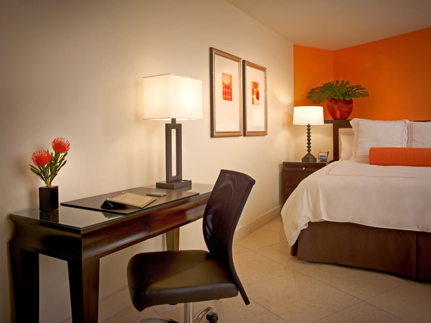Hotel The Mayfair & Spa