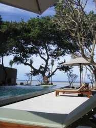 Hotel The Oasis Beach Resort & Spa