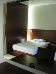 Hotel The Oasis Beach Resort & Spa