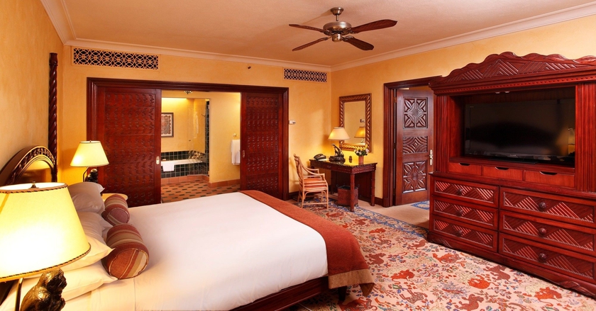 Hotel The Palace