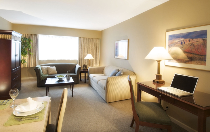 Hotel The Rosellen Suites at Stanley Park