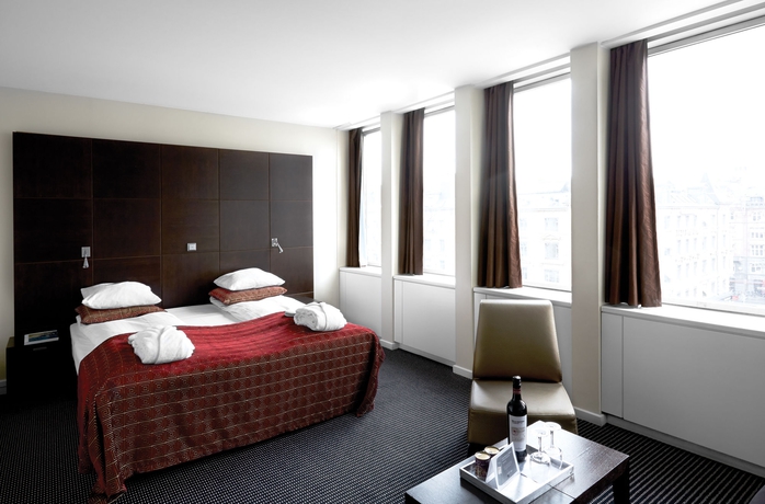 Hotel The Square