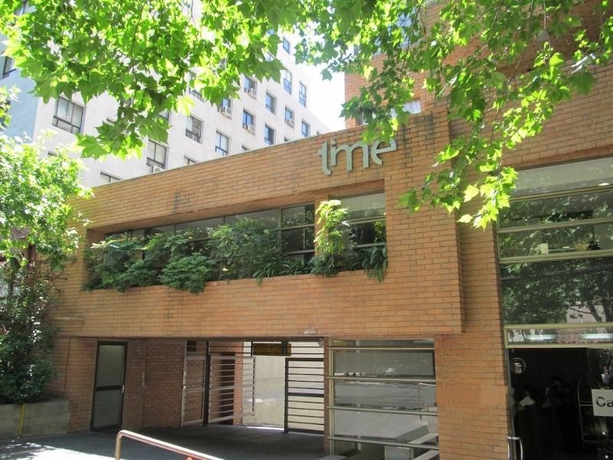 Hotel Time Suites & Apartments