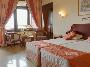 Hotel Topaz & Turmaline