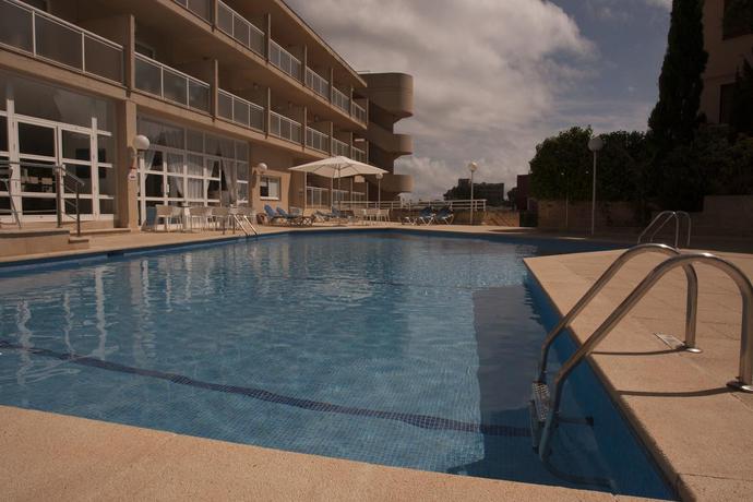 Hotel Tora