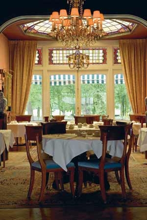 Hotel Toro