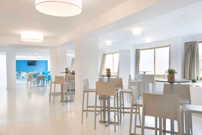 Hotel Torre Arenal