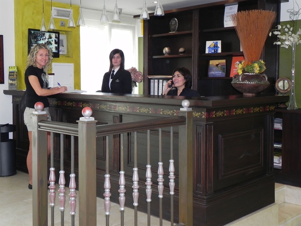 Hotel Torres De Somo