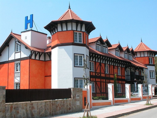 Hotel Torres De Somo