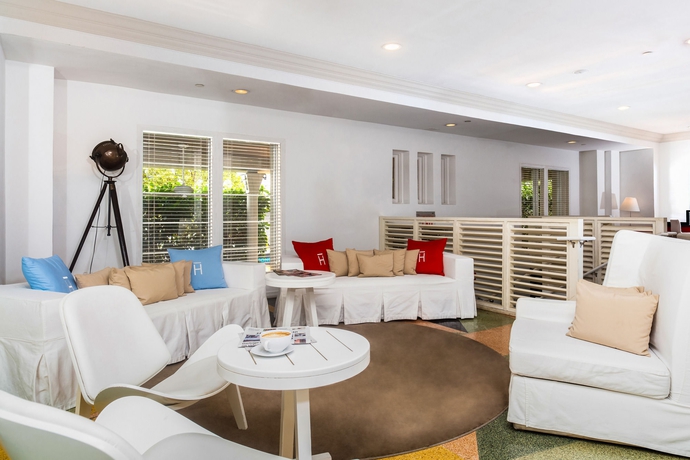 Hotel TownHouse