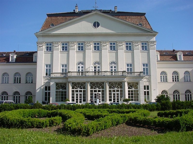 Hotel Trend Schloss Wilhelminenberg