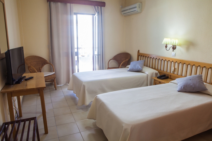 Hotel Tres Jotas