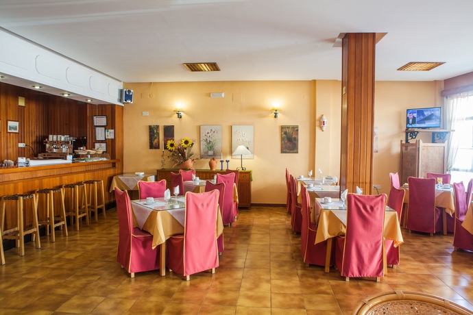 Hotel Tres Jotas