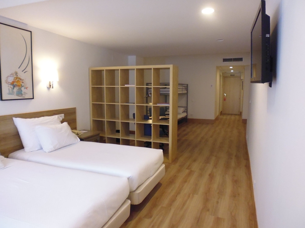 Hotel Tres Reyes-iruña Palace