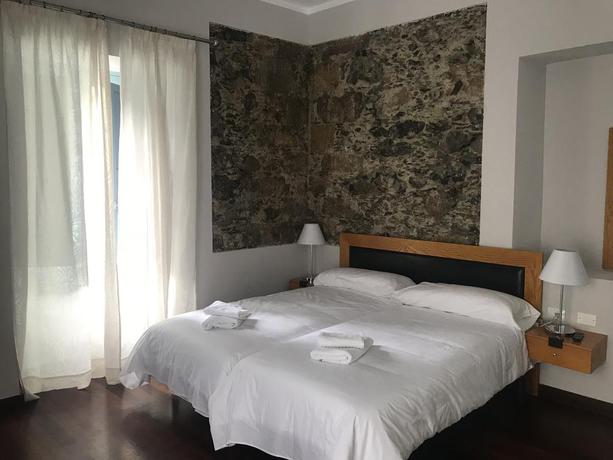Hotel Triana