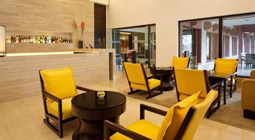 Hotel Trident