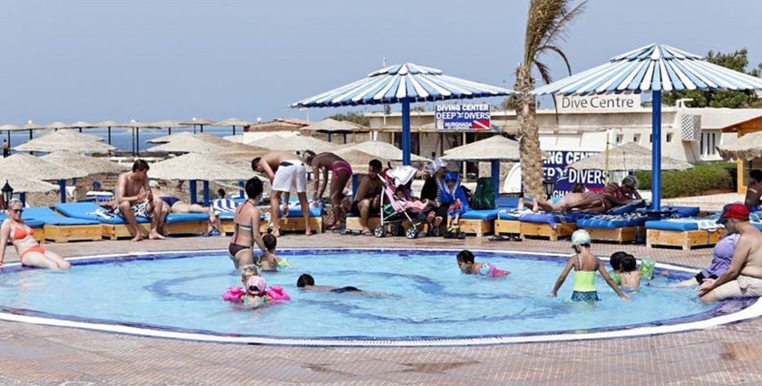 Hotel Triton Empire Beach Resort