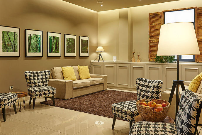 Hotel Trocadero Plaza