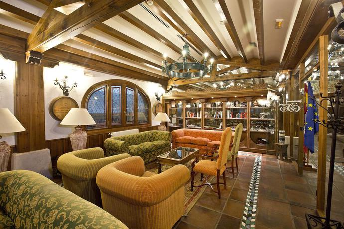 Hotel Tudanca-Aranda
