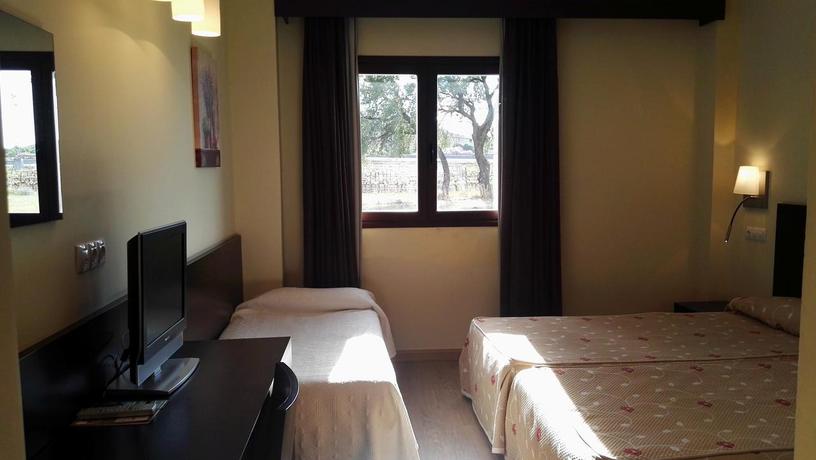 Hotel Tudanca-Aranda II