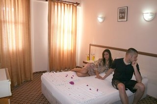 Hotel Tuvanna Beach