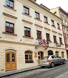 Hotel U Brany Hotel