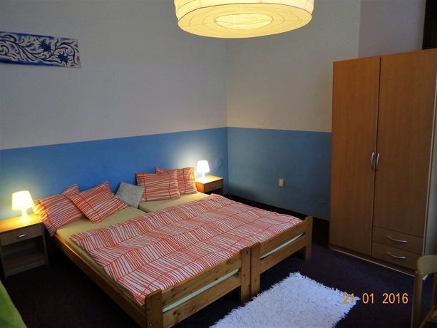 Hotel U DVOU ZLATYCH KLICU (TWO GOLDEN KEYS)